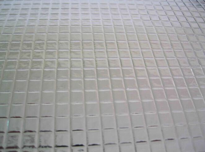 解析鍍鋁壓紋膜常見(jiàn)壓花紋理類型及其視覺(jué)與觸覺(jué)效果